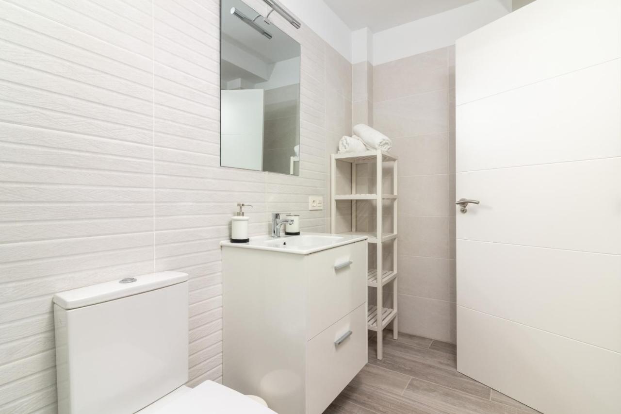 Homeforguest Moderno Apartamento En Santa Cruz Экстерьер фото